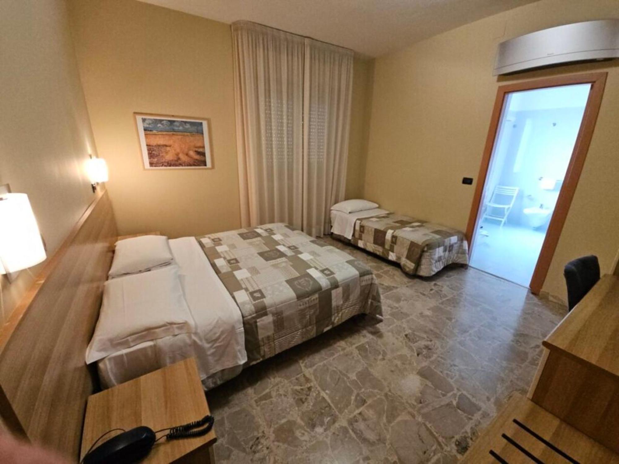 Hotel Mazzocchetti Читта Сань Анджело Экстерьер фото
